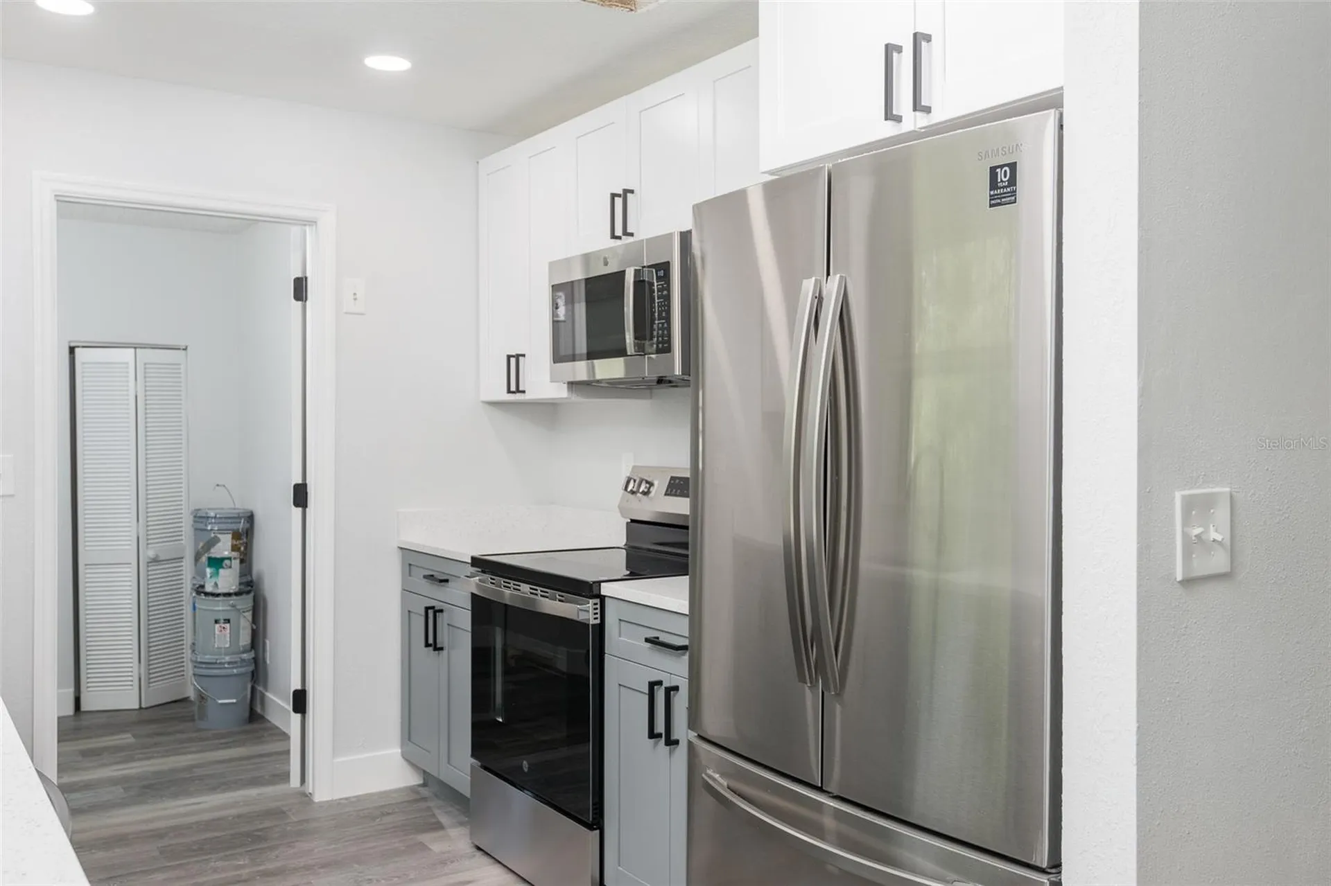 902 Shangri La Drive Seffner FL 33584