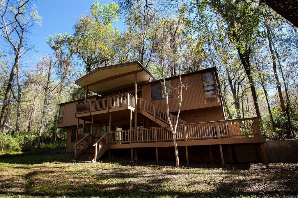 2032 NW 24th Street Gainesville FL 32605