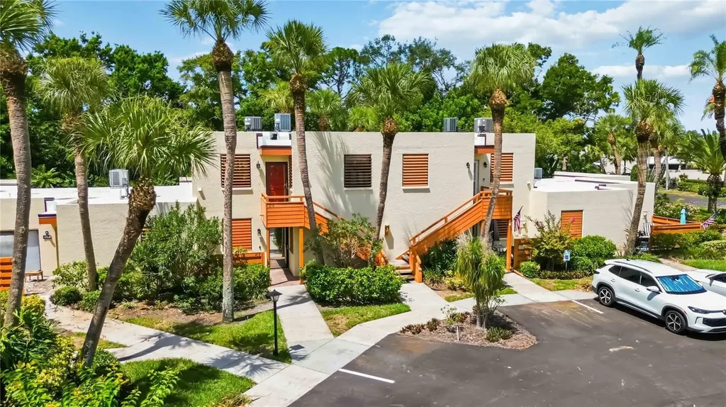 218 Pineneedle Drive Bradenton FL 34210
