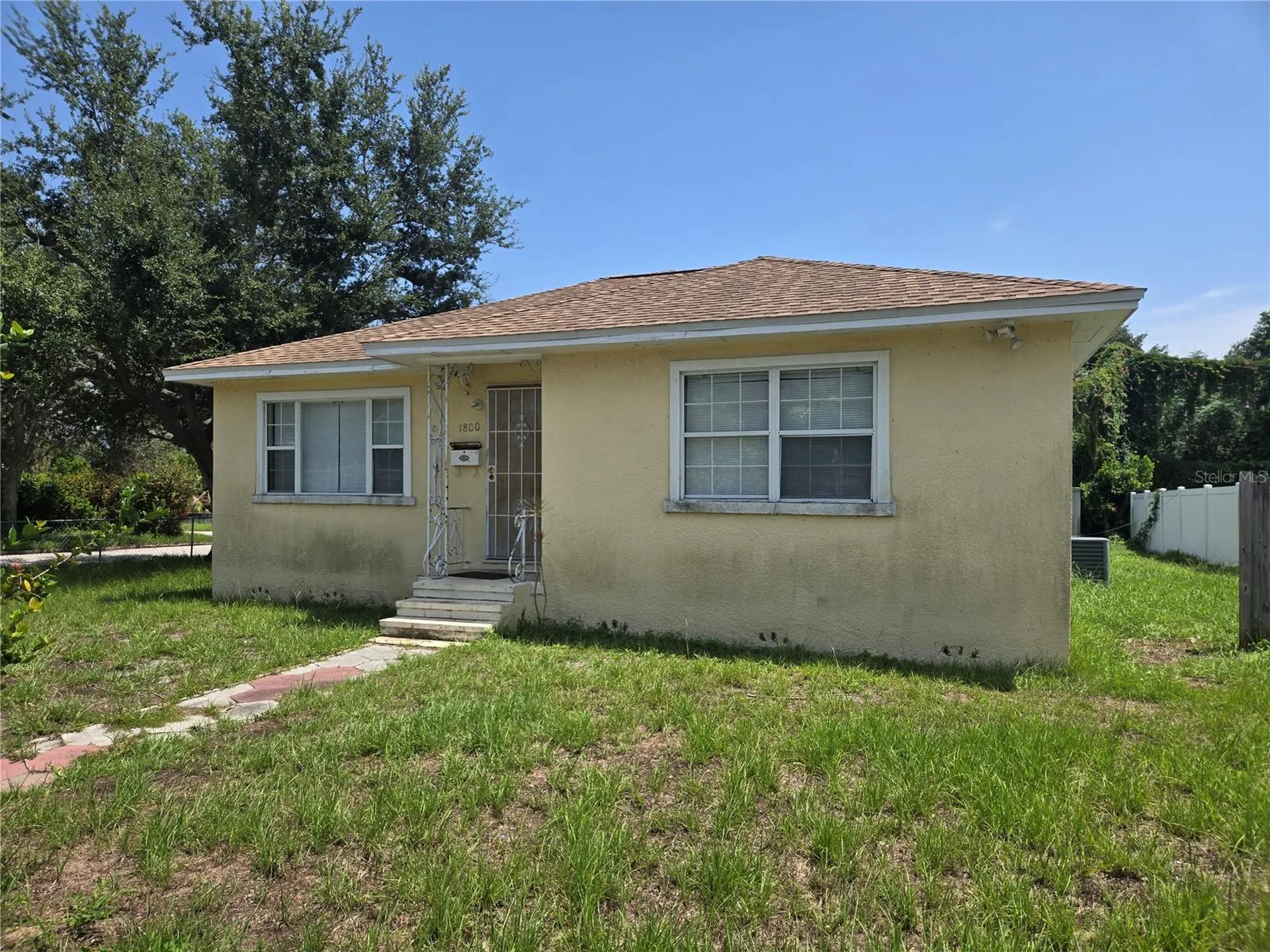 1800 22nd Avenue S St Petersburg FL 33712