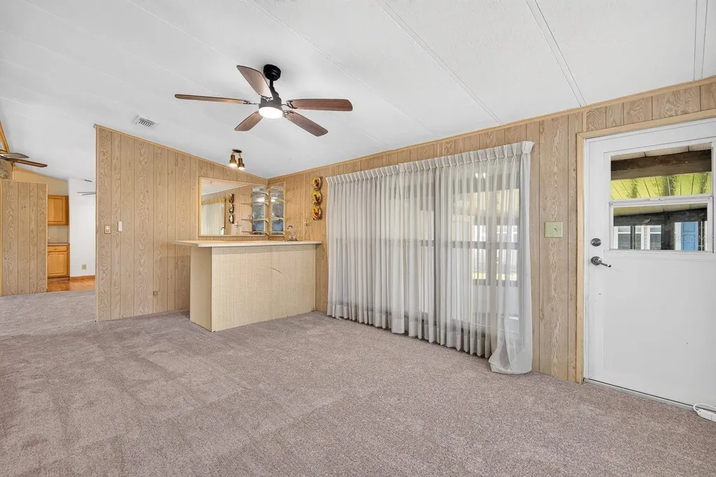 9107 34th Avenue E Palmetto FL 34221