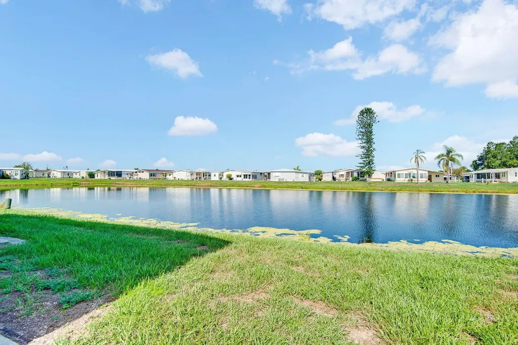 9107 34th Avenue E Palmetto FL 34221