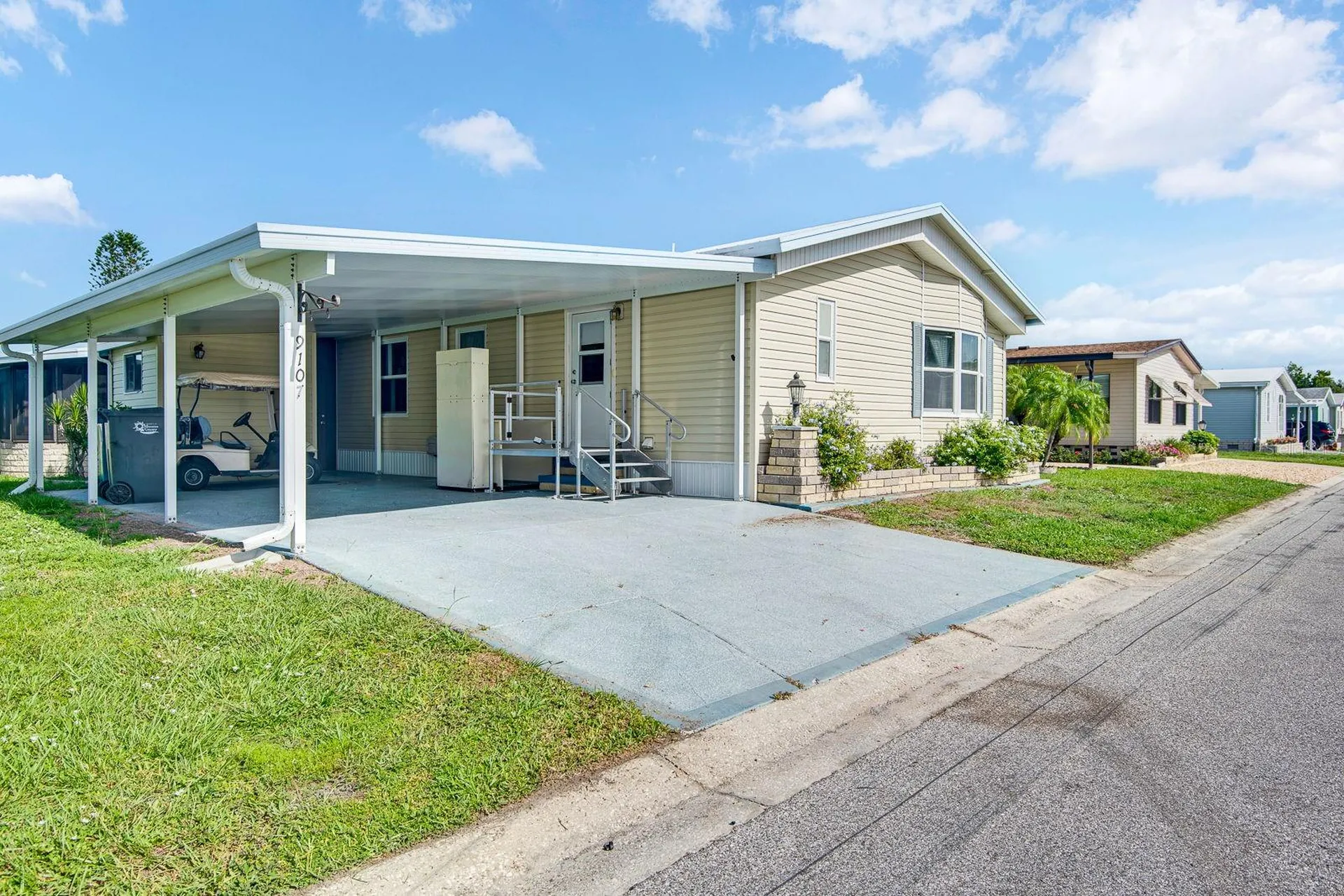 9107 34th Avenue E Palmetto FL 34221