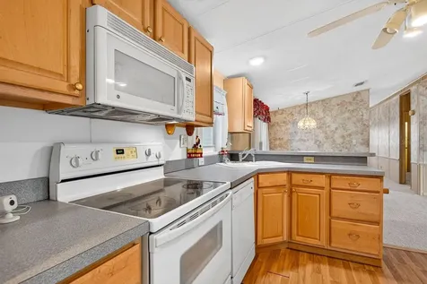 9107 34th Avenue E Palmetto FL 34221