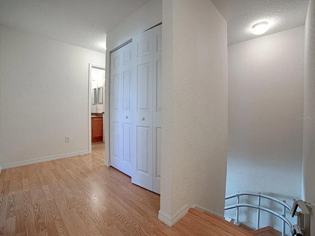 12319 NE 52nd Loop Oxford FL 34484