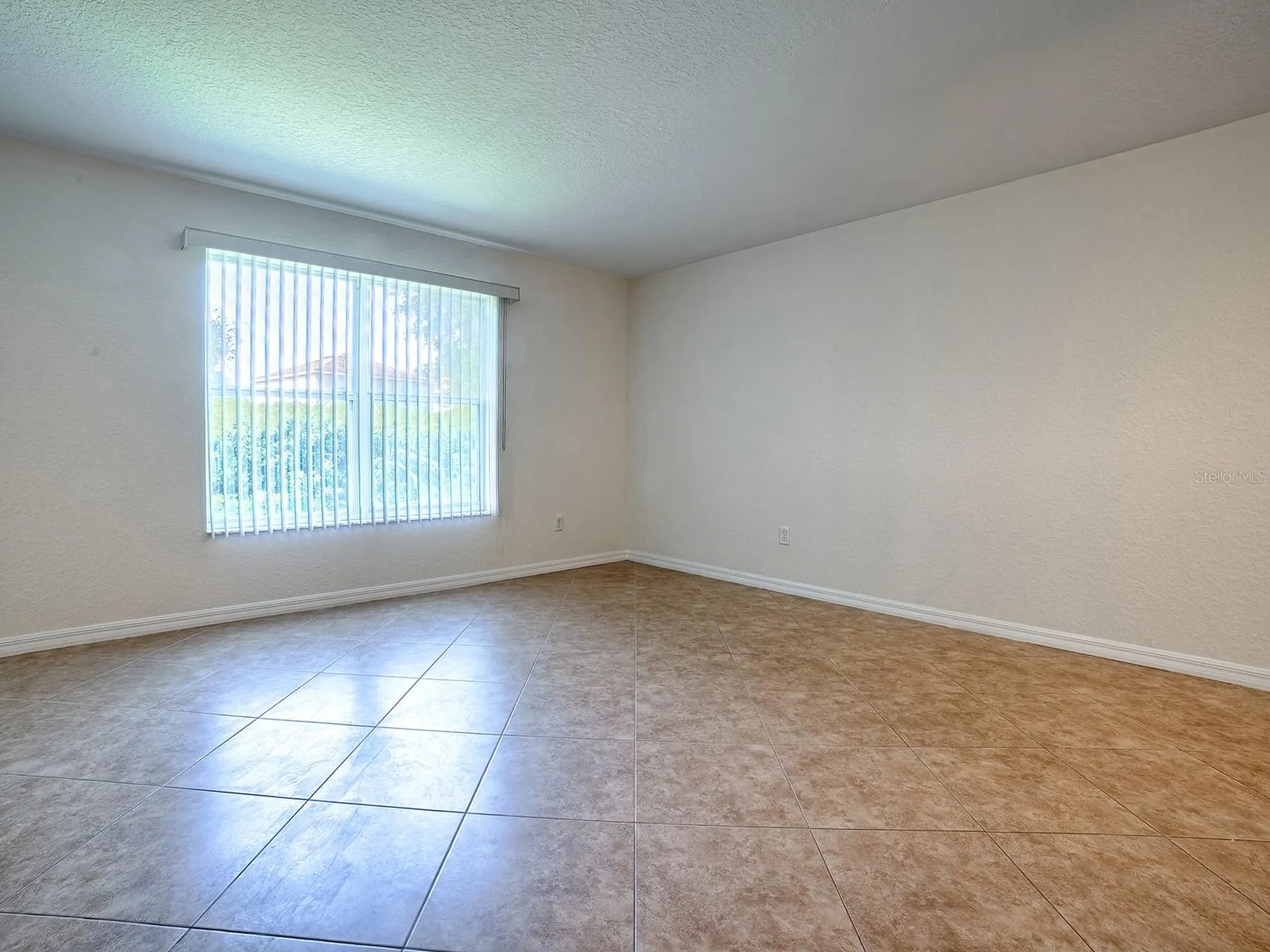 12319 NE 52nd Loop Oxford FL 34484