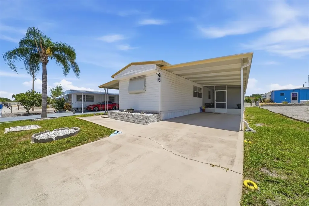 12116 Horseshoe Lane Hudson FL 34667