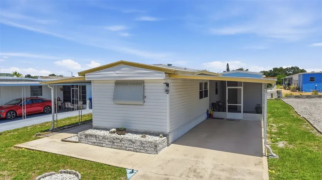 12116 Horseshoe Lane Hudson FL 34667