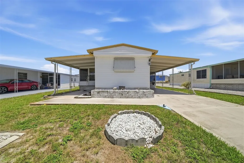 12116 Horseshoe Lane Hudson FL 34667