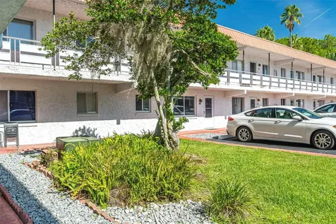 1100 Martinique Drive Winter Haven FL 33884