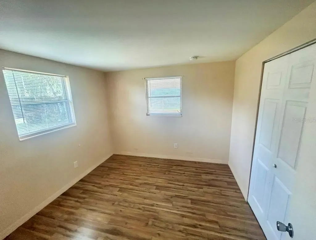1701 Montecito Avenue Deltona FL 32738