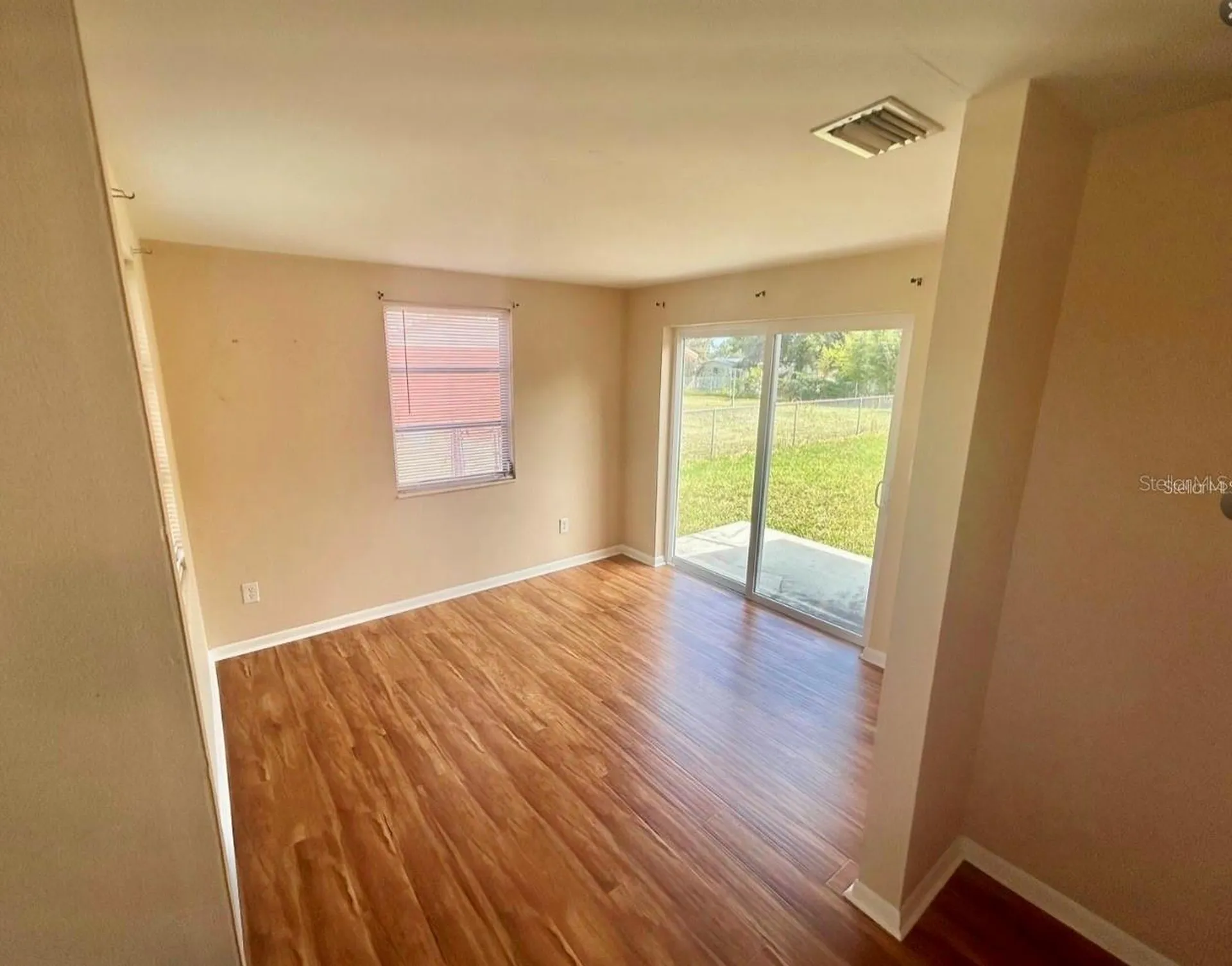 1701 Montecito Avenue Deltona FL 32738