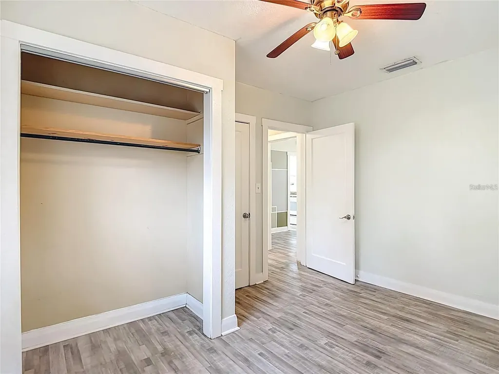 1008 E 24th Avenue Tampa FL 33605