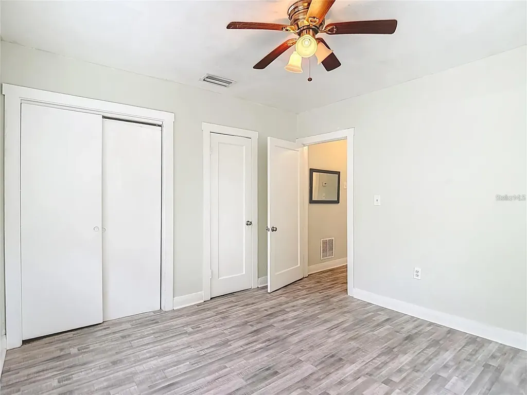 1008 E 24th Avenue Tampa FL 33605
