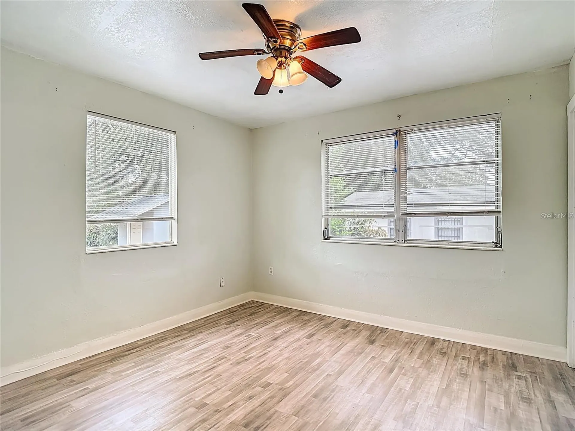 1008 E 24th Avenue Tampa FL 33605