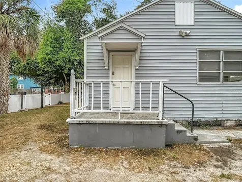 1008 E 24th Avenue Tampa FL 33605