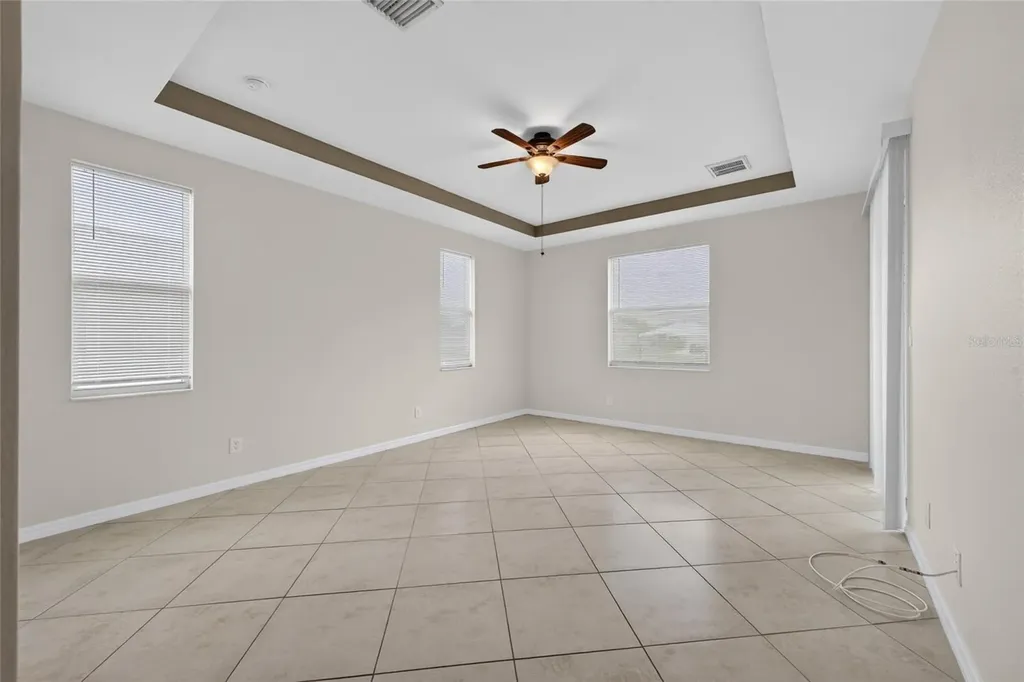 2714 NW 1st Place Cape Coral FL 33993