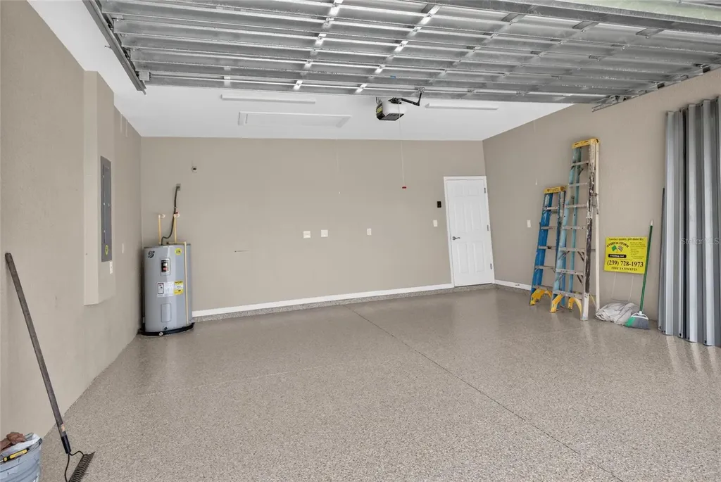 2714 NW 1st Place Cape Coral FL 33993