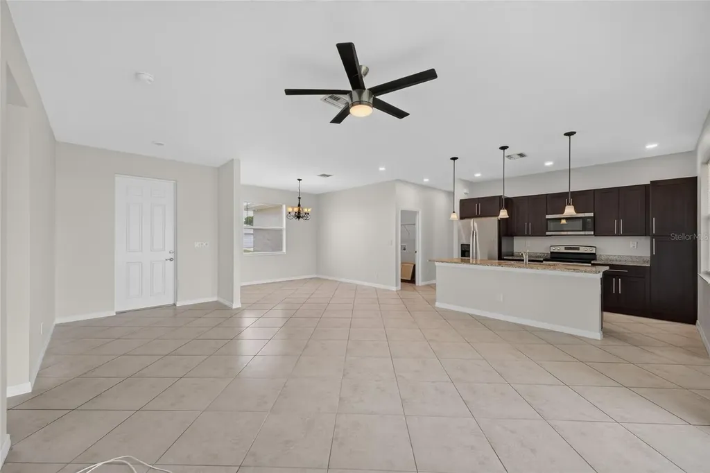2714 NW 1st Place Cape Coral FL 33993
