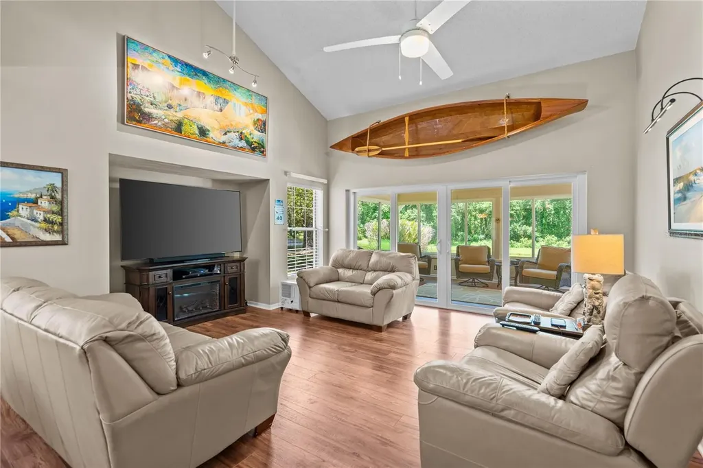254 Glenbriar Circle Daytona Beach FL 32114