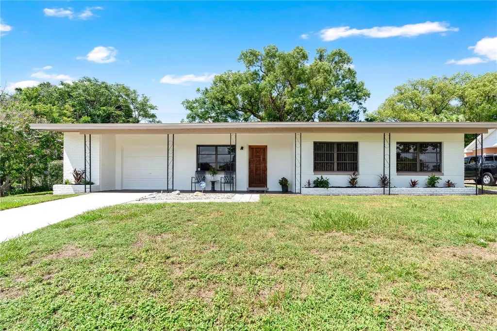5301 Brereton Avenue Orlando FL 32839