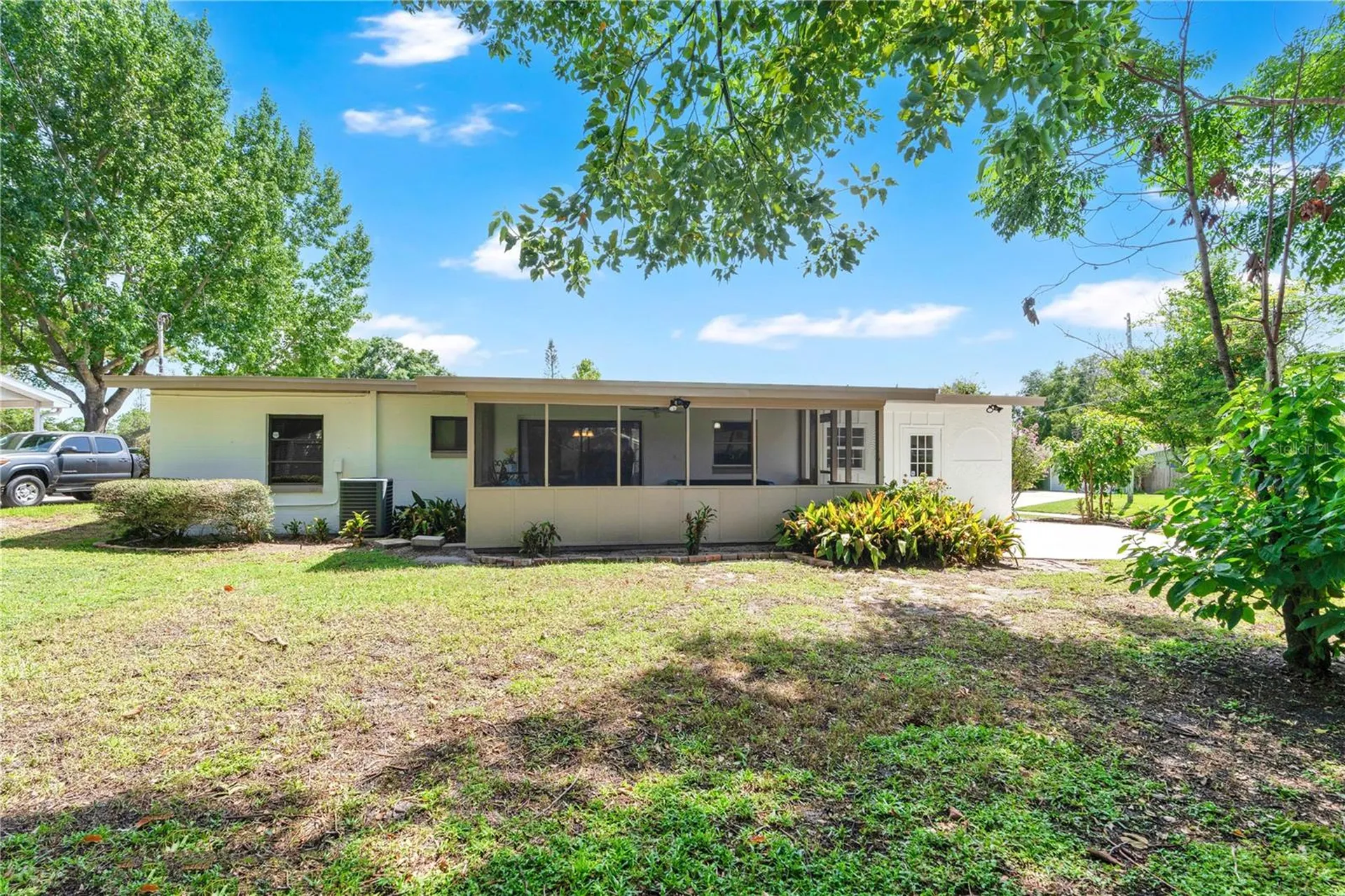 5301 Brereton Avenue Orlando FL 32839