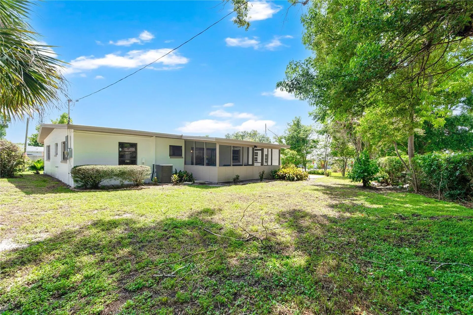 5301 Brereton Avenue Orlando FL 32839