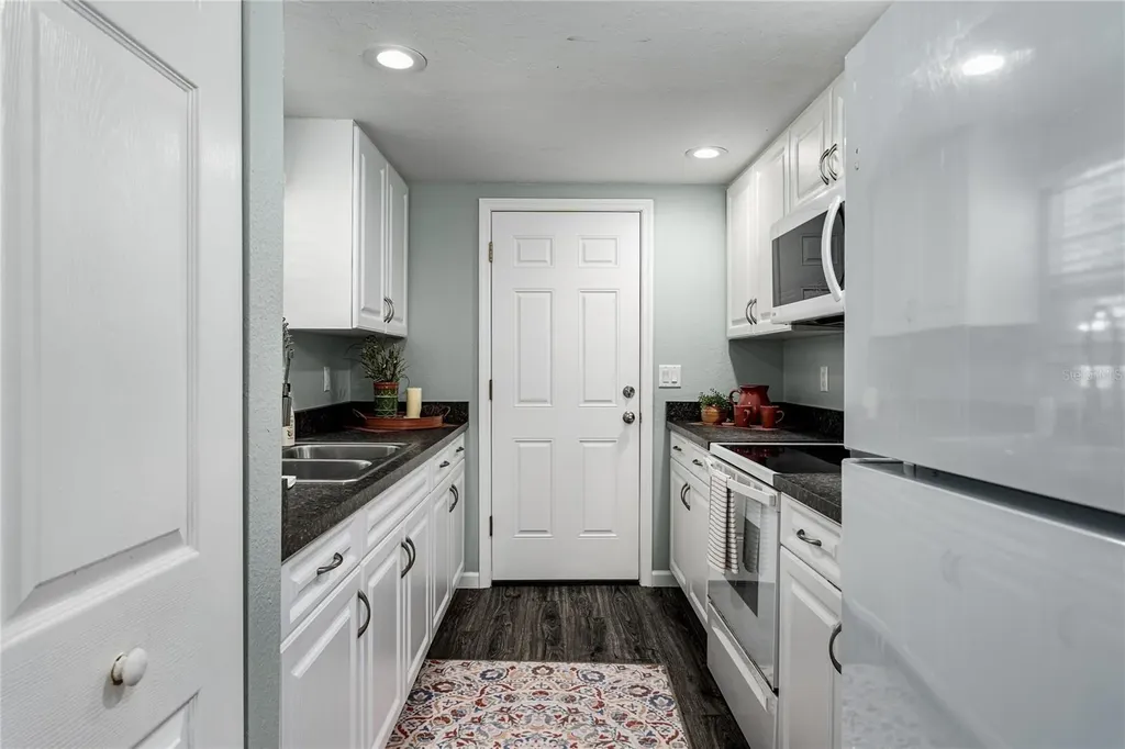 3504 38th Street E Palmetto FL 34221