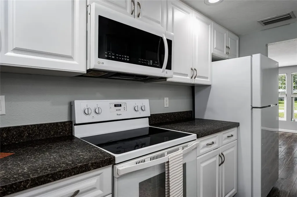 3504 38th Street E Palmetto FL 34221
