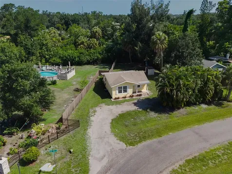 3504 38th Street E Palmetto FL 34221