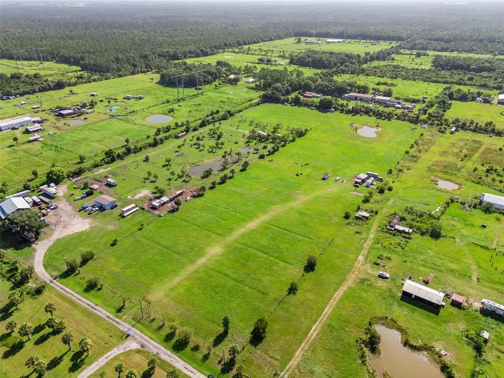 345 Trotting Trail Osteen FL 32764