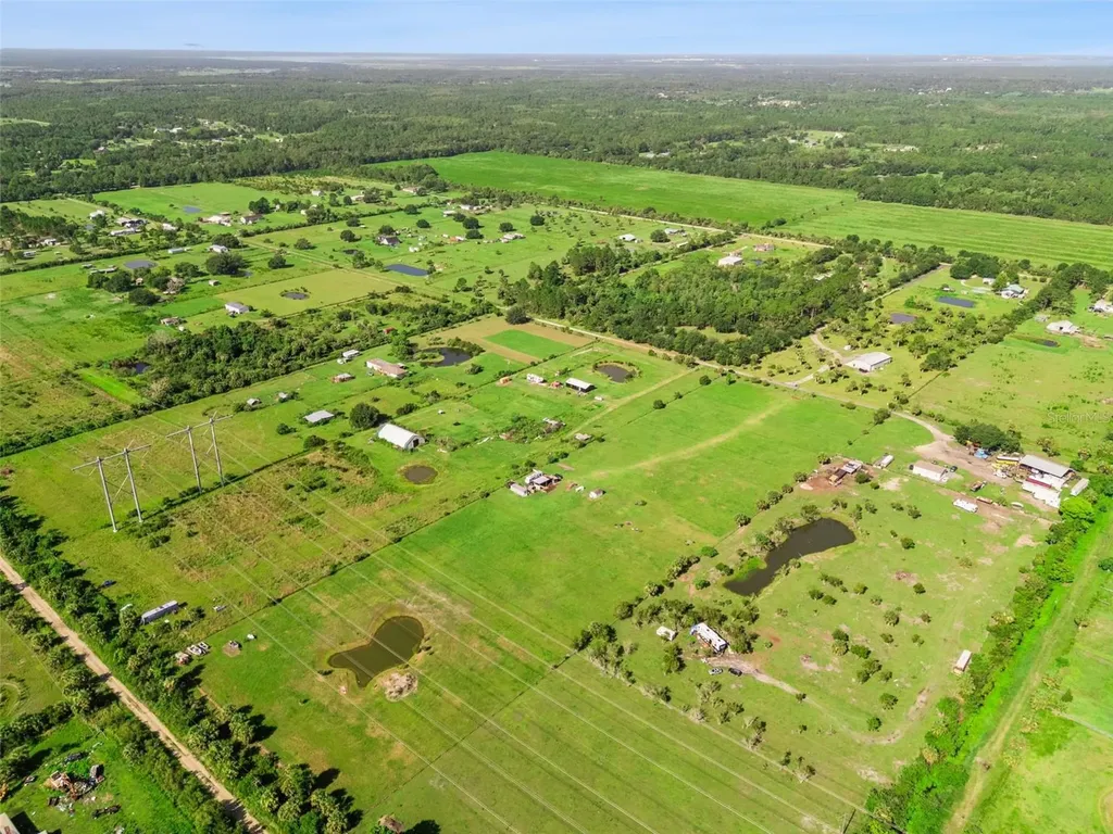 345 Trotting Trail Osteen FL 32764