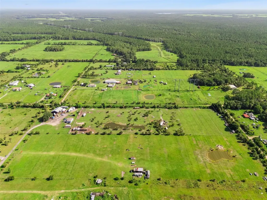 345 Trotting Trail Osteen FL 32764