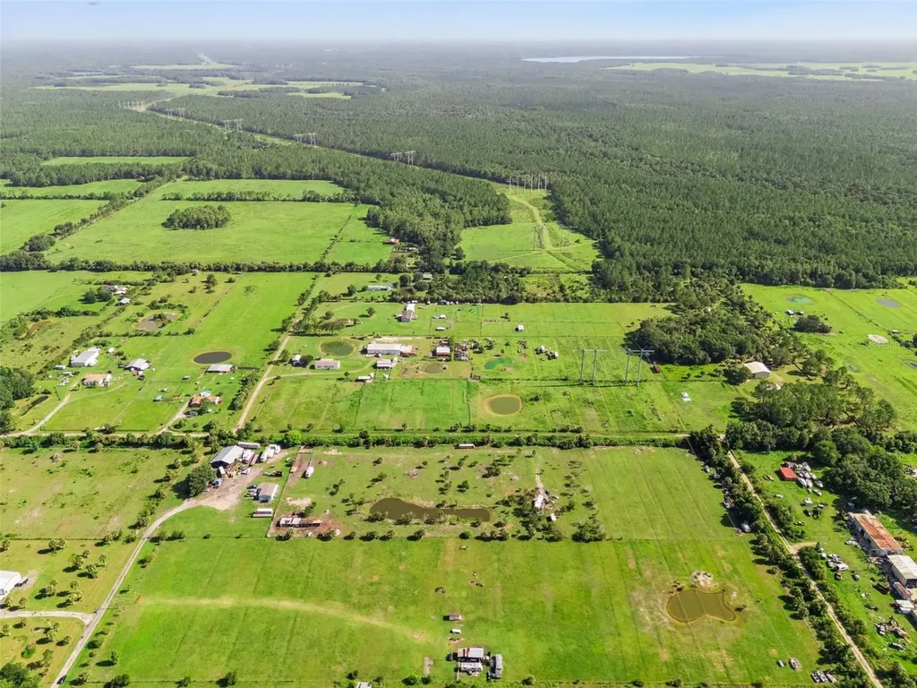 345 Trotting Trail Osteen FL 32764