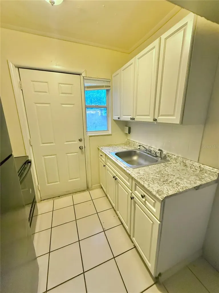 1931 7th Street S St Petersburg FL 33705