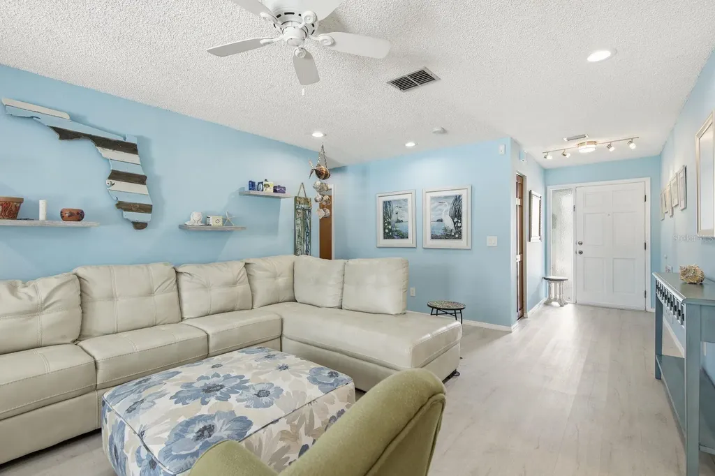 3047 Cascade Drive Clearwater FL 33761