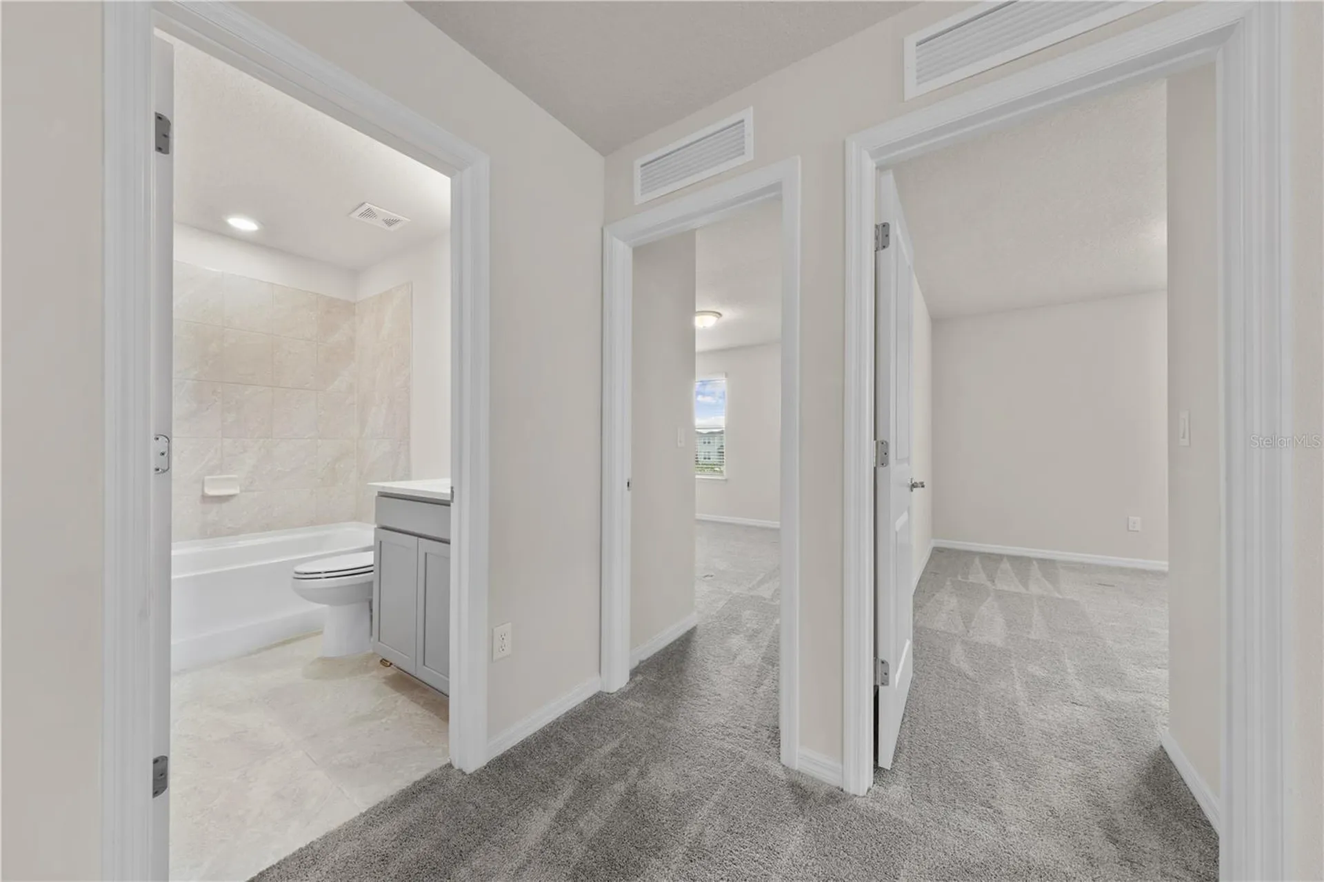 10922 Felicity Alley Orlando FL 32829