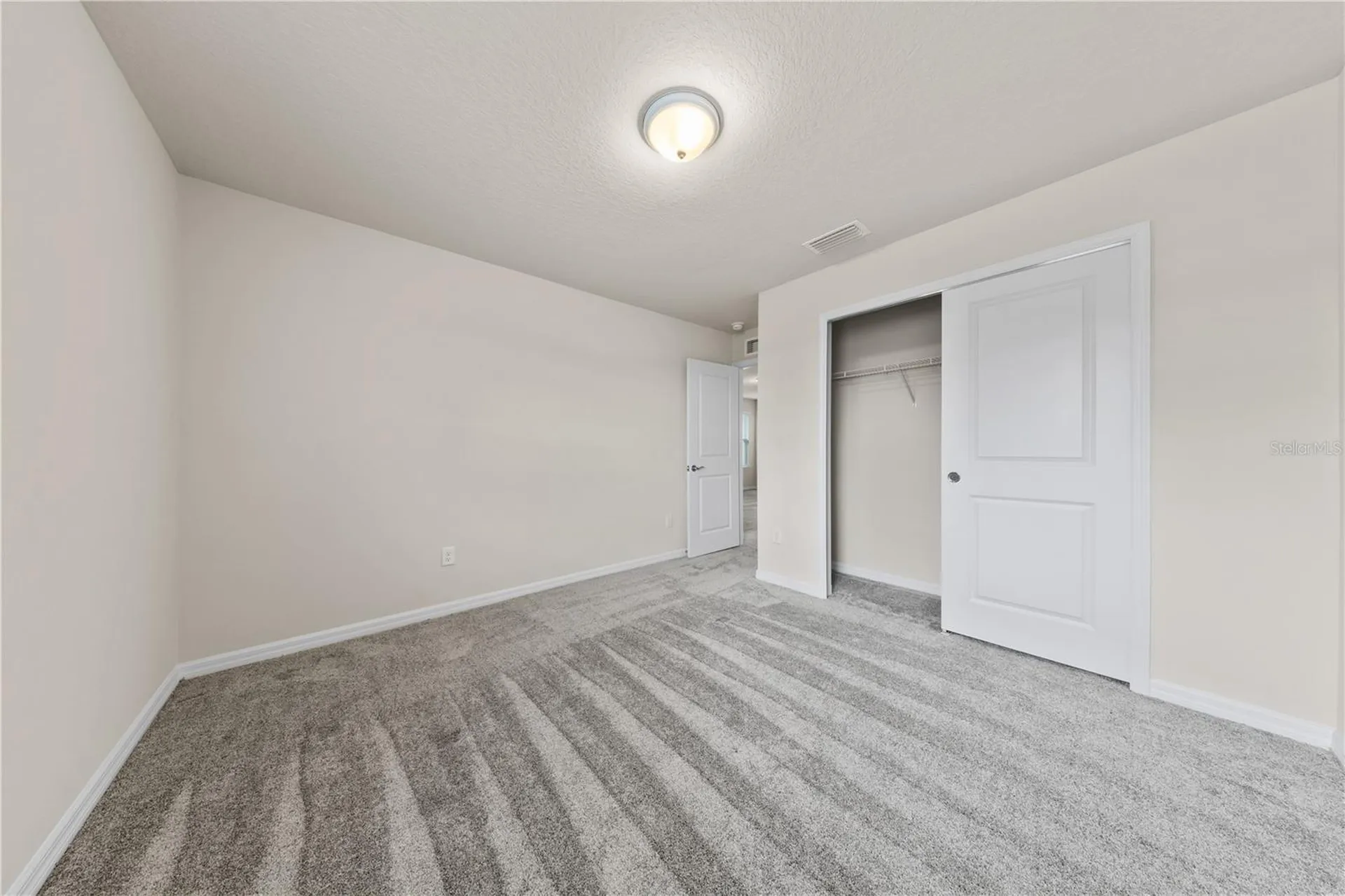 10922 Felicity Alley Orlando FL 32829