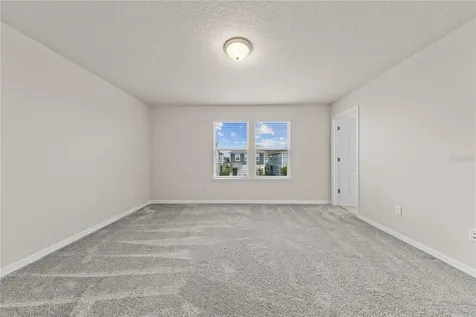 10922 Felicity Alley Orlando FL 32829
