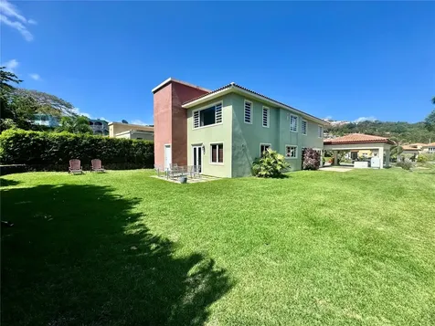 C4 Aurora Humacao PR 00791