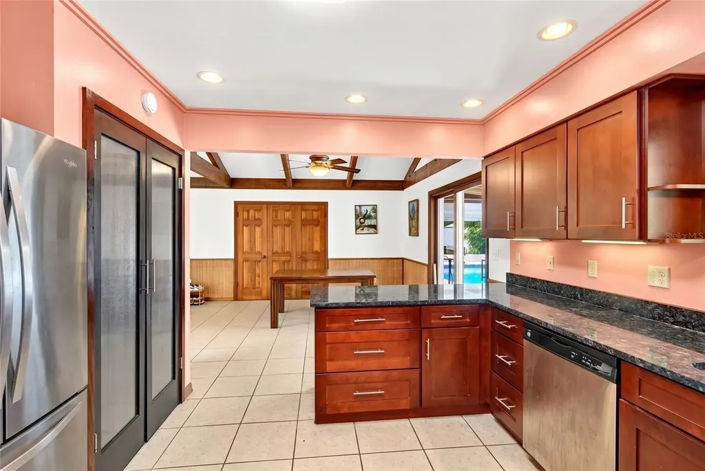 10848 N Dragonis Drive Dunnellon FL 34433