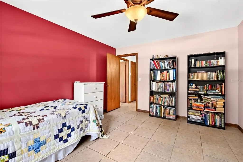 10848 N Dragonis Drive Dunnellon FL 34433