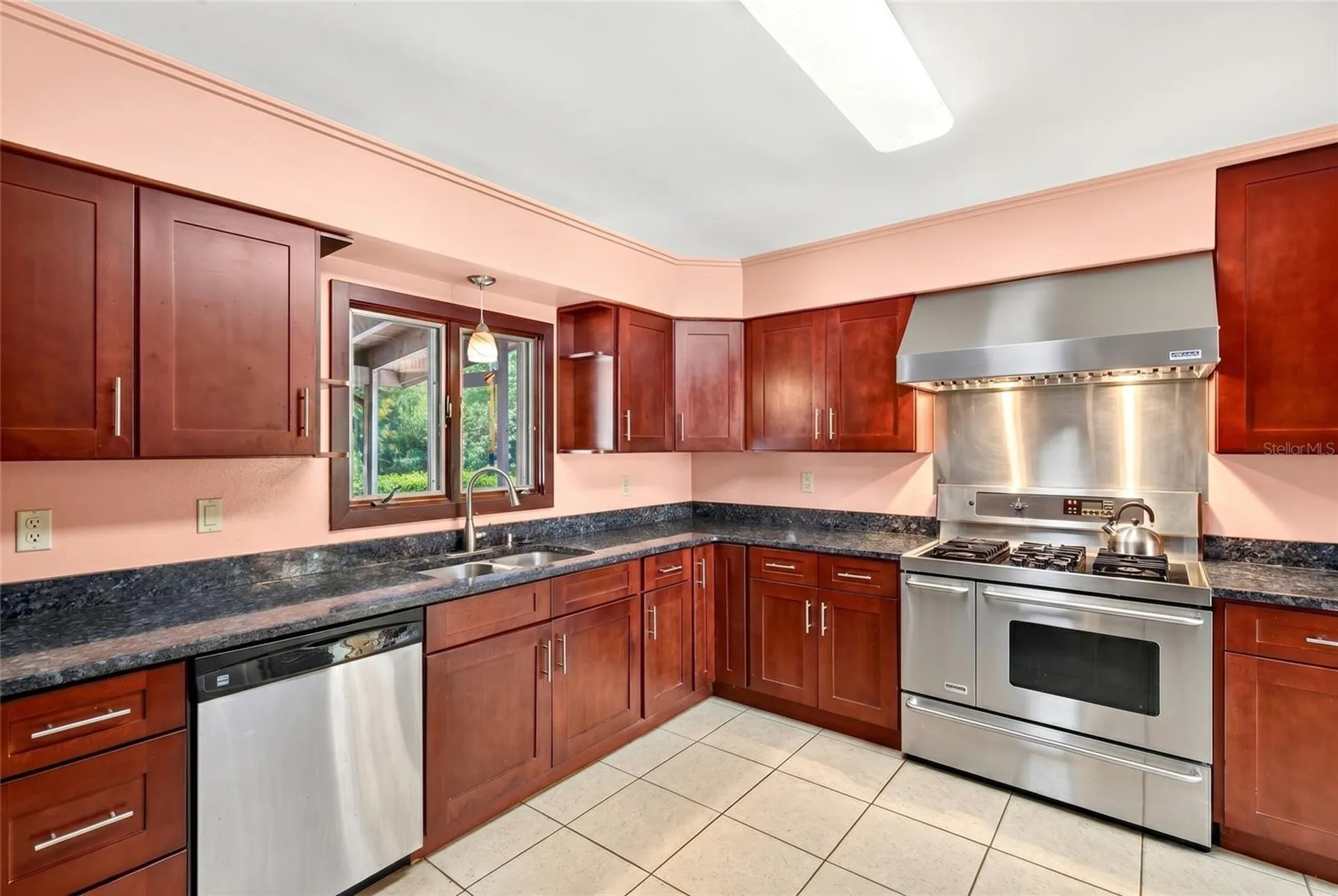 10848 N Dragonis Drive Dunnellon FL 34433