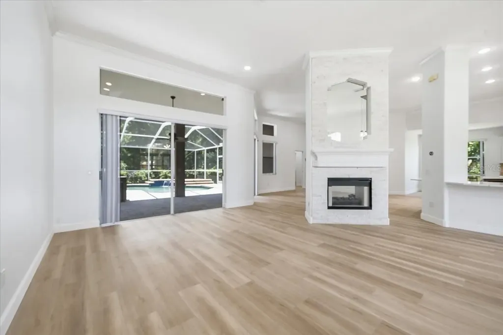 6121 Chene Court Lutz FL 33558
