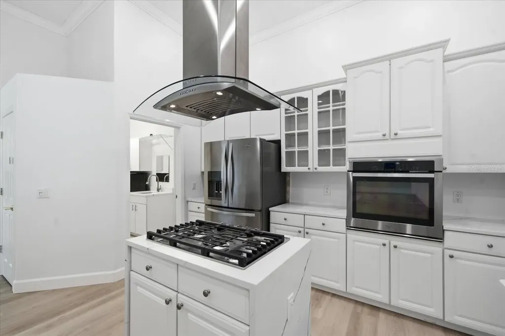 6121 Chene Court Lutz FL 33558