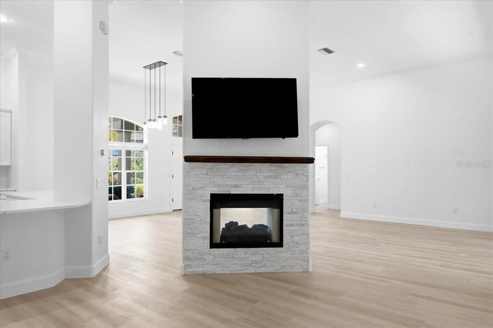6121 Chene Court Lutz FL 33558