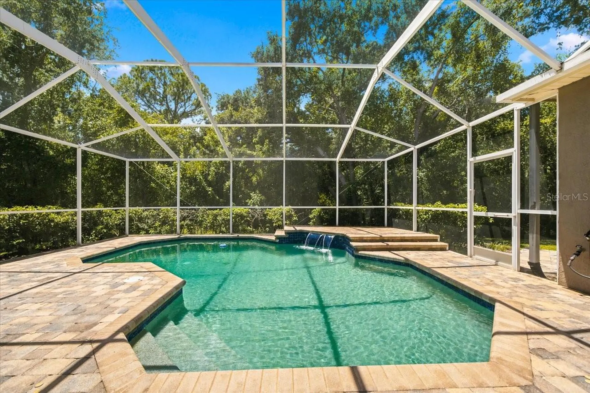6121 Chene Court Lutz FL 33558