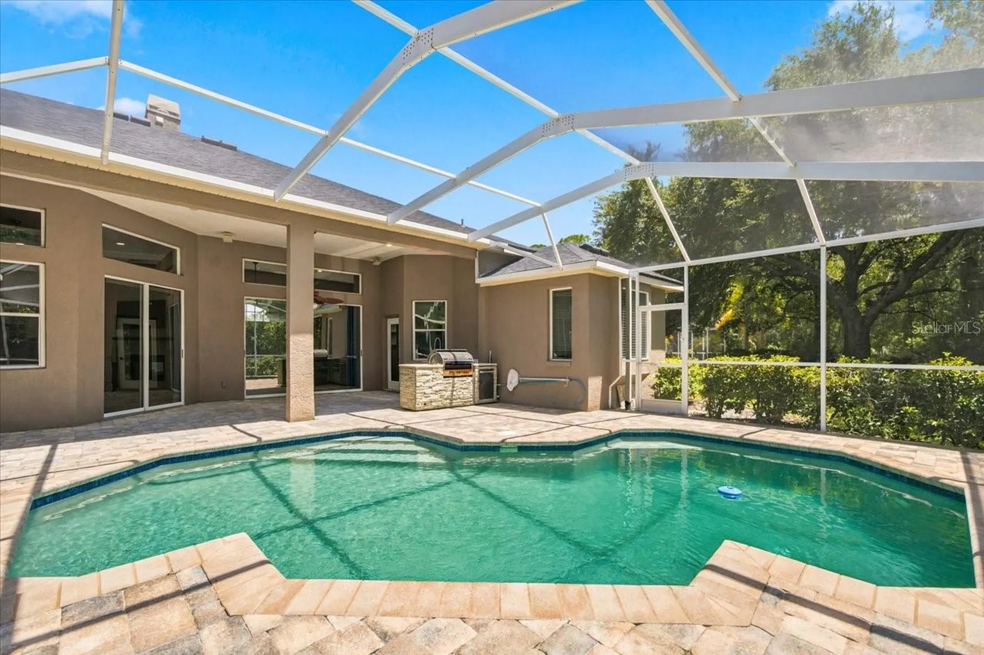 6121 Chene Court Lutz FL 33558