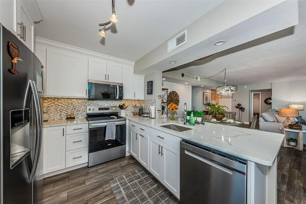 5825 Puerta Del Sol Boulevard S St Petersburg FL 33715