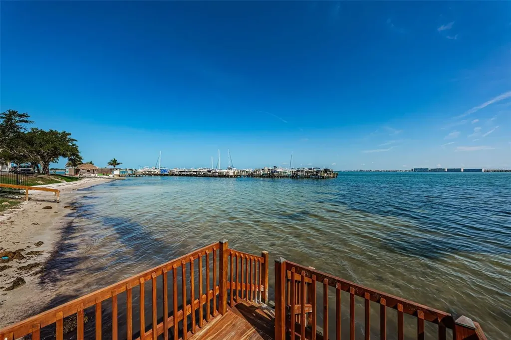 5825 Puerta Del Sol Boulevard S St Petersburg FL 33715